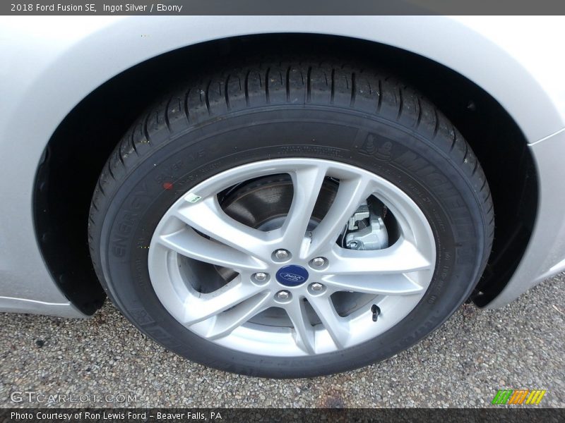 Ingot Silver / Ebony 2018 Ford Fusion SE