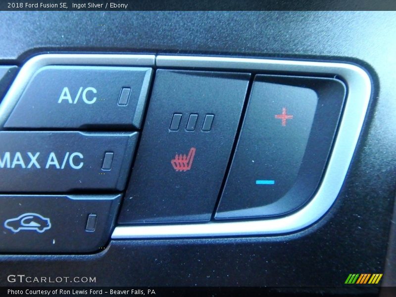 Ingot Silver / Ebony 2018 Ford Fusion SE