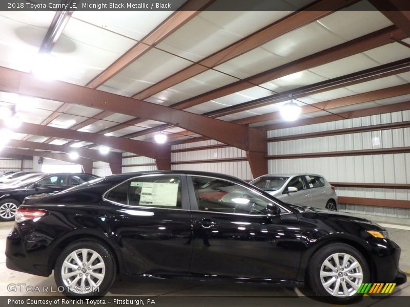 Midnight Black Metallic / Black 2018 Toyota Camry LE