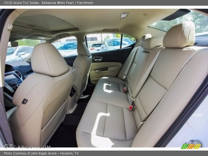 Bellanova White Pearl / Parchment 2018 Acura TLX Sedan