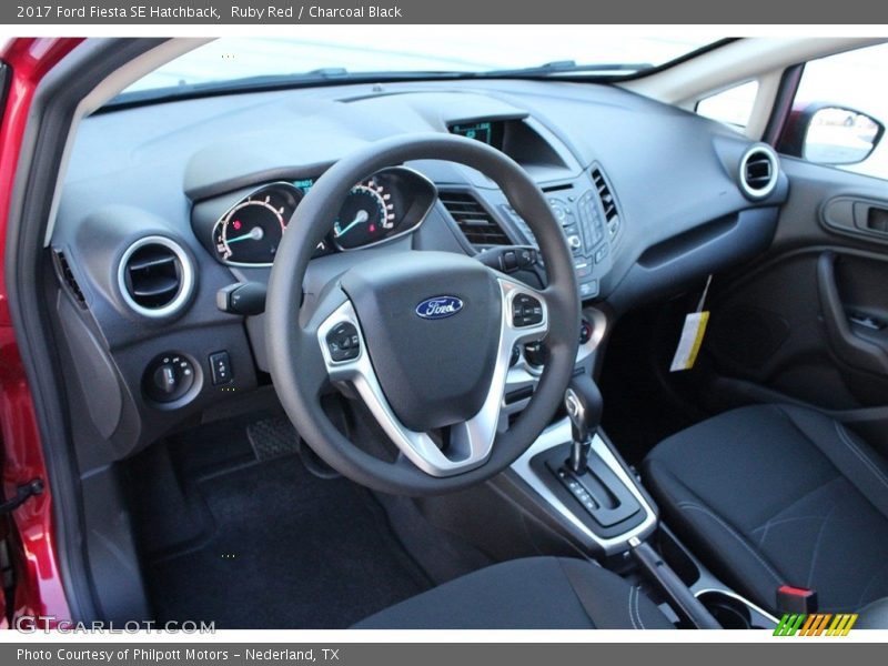 Ruby Red / Charcoal Black 2017 Ford Fiesta SE Hatchback
