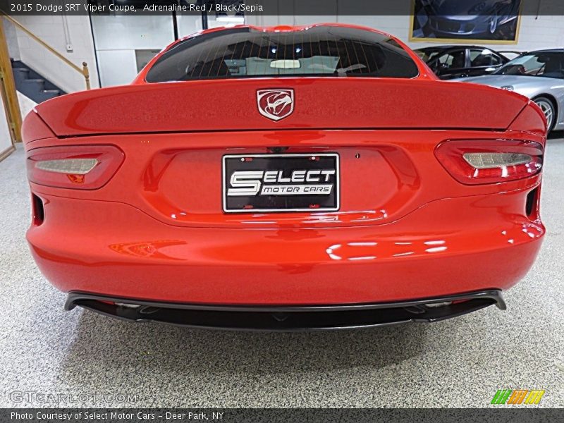 Adrenaline Red / Black/Sepia 2015 Dodge SRT Viper Coupe