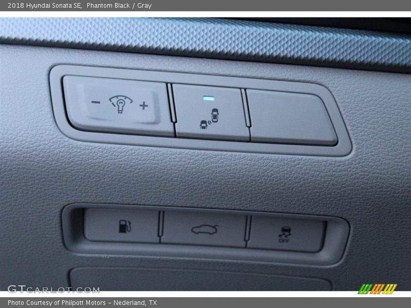 Phantom Black / Gray 2018 Hyundai Sonata SE