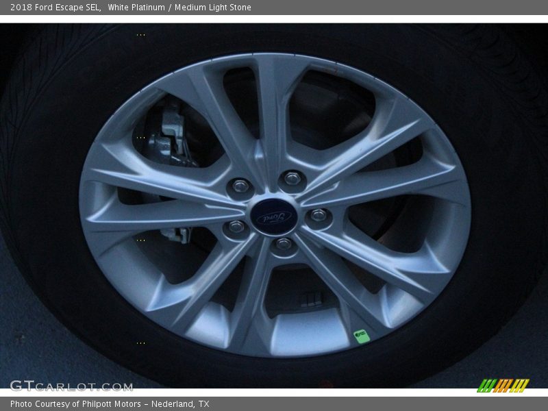 White Platinum / Medium Light Stone 2018 Ford Escape SEL