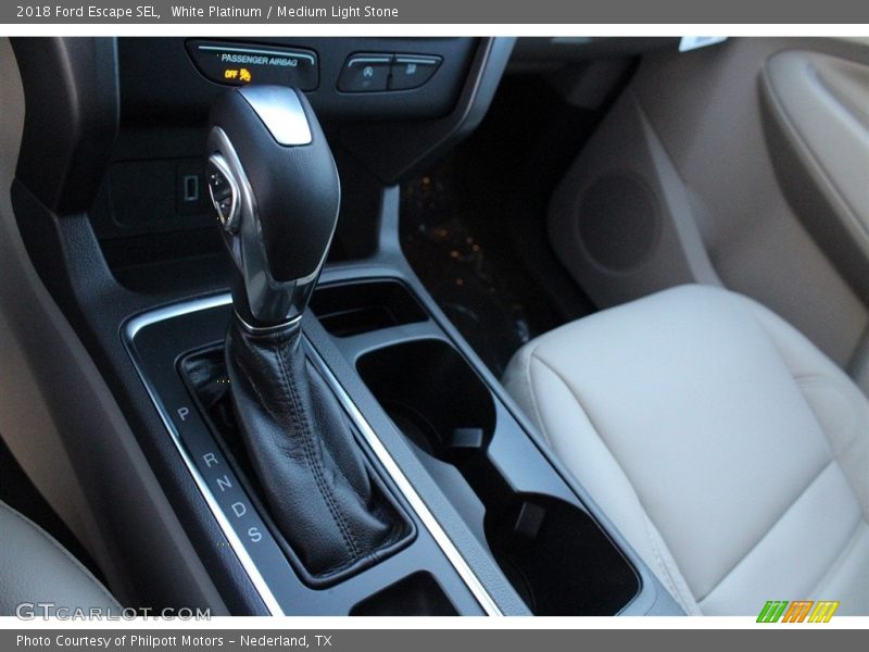White Platinum / Medium Light Stone 2018 Ford Escape SEL