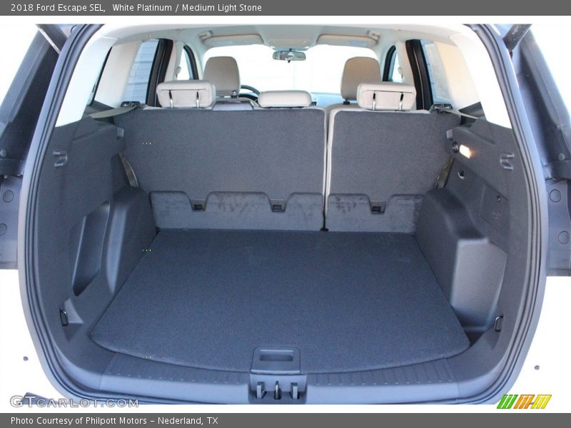 White Platinum / Medium Light Stone 2018 Ford Escape SEL