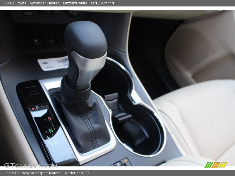 Blizzard White Pearl / Almond 2018 Toyota Highlander Limited