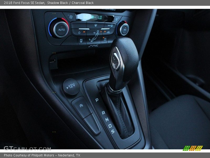 Shadow Black / Charcoal Black 2018 Ford Focus SE Sedan