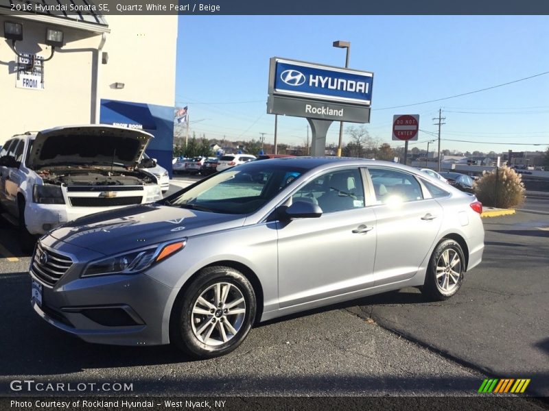 Quartz White Pearl / Beige 2016 Hyundai Sonata SE
