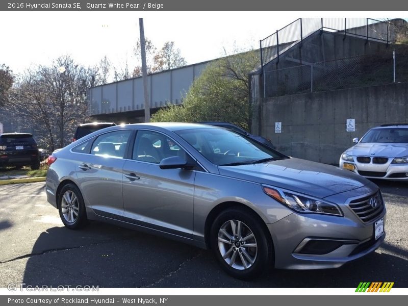 Quartz White Pearl / Beige 2016 Hyundai Sonata SE