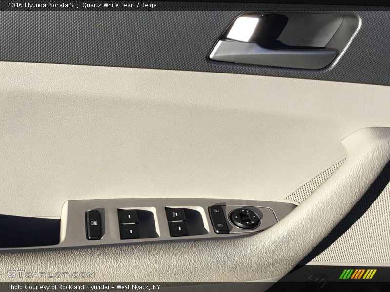 Quartz White Pearl / Beige 2016 Hyundai Sonata SE