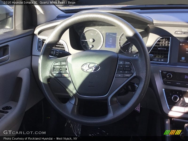 Quartz White Pearl / Beige 2016 Hyundai Sonata SE