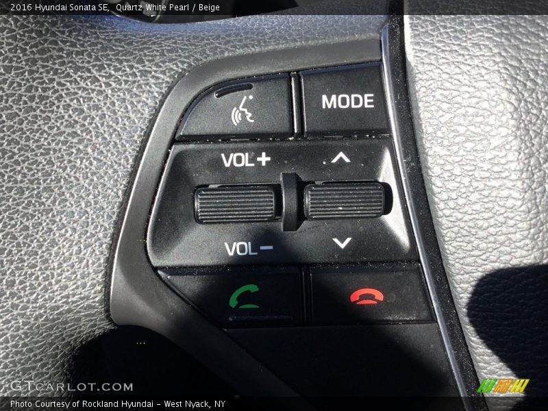 Quartz White Pearl / Beige 2016 Hyundai Sonata SE