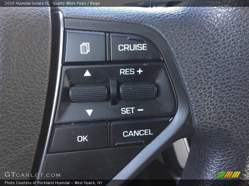 Quartz White Pearl / Beige 2016 Hyundai Sonata SE