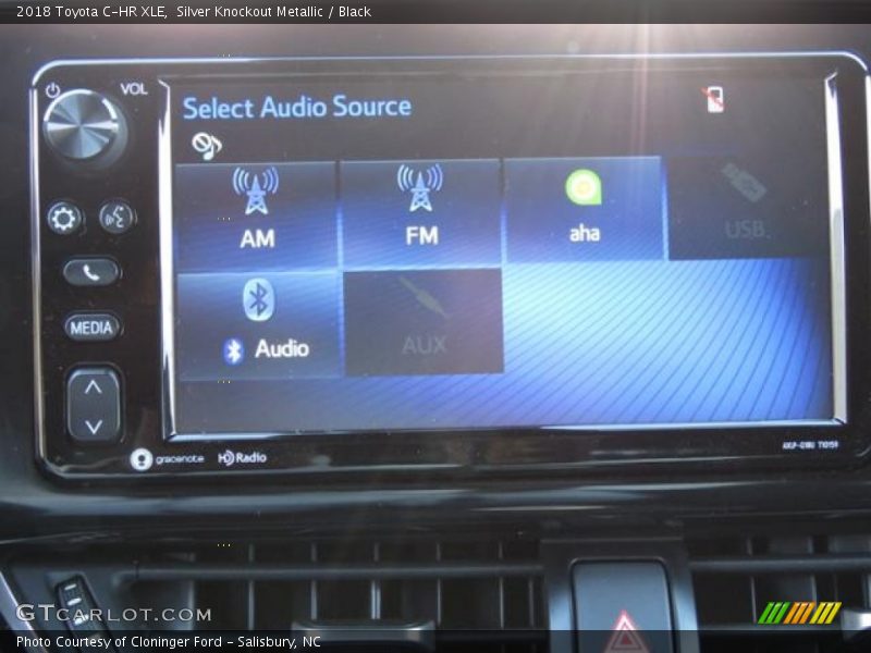 Silver Knockout Metallic / Black 2018 Toyota C-HR XLE