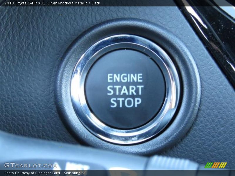 Silver Knockout Metallic / Black 2018 Toyota C-HR XLE