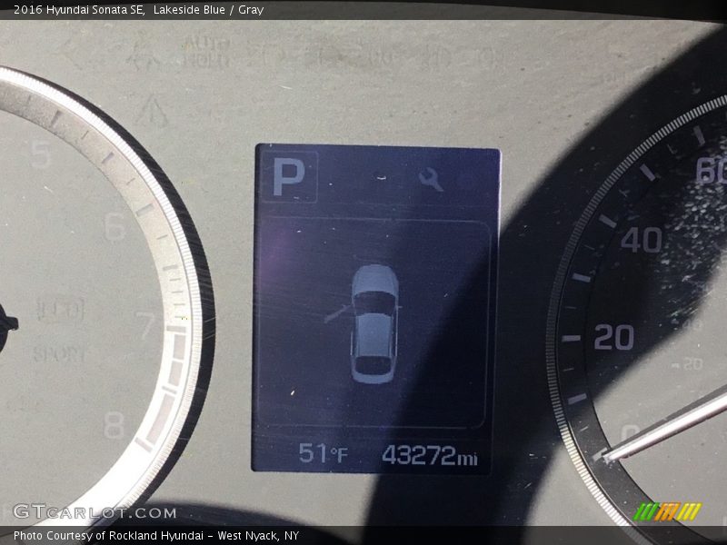 Lakeside Blue / Gray 2016 Hyundai Sonata SE