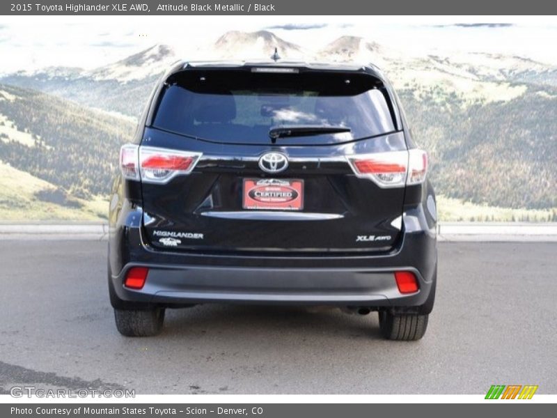 Attitude Black Metallic / Black 2015 Toyota Highlander XLE AWD