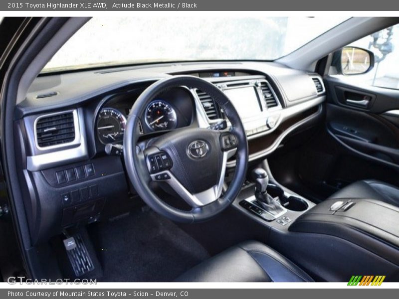 Attitude Black Metallic / Black 2015 Toyota Highlander XLE AWD
