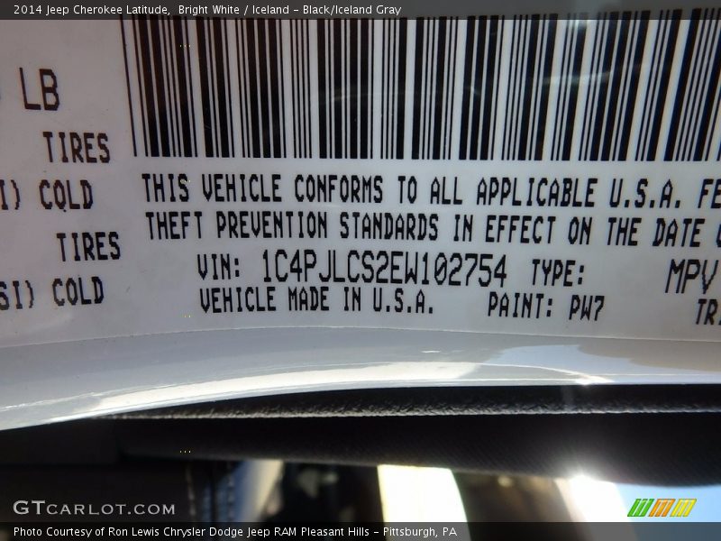 Bright White / Iceland - Black/Iceland Gray 2014 Jeep Cherokee Latitude