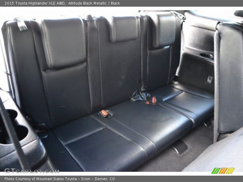 Attitude Black Metallic / Black 2015 Toyota Highlander XLE AWD