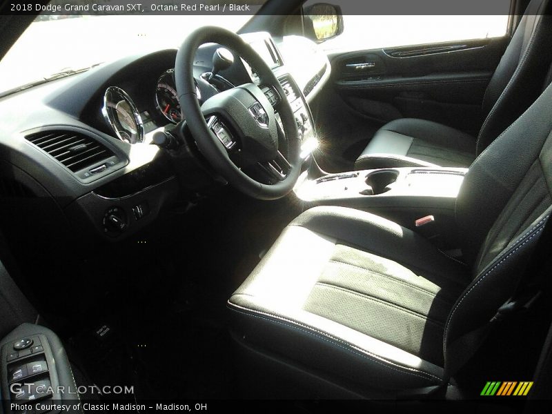 Octane Red Pearl / Black 2018 Dodge Grand Caravan SXT