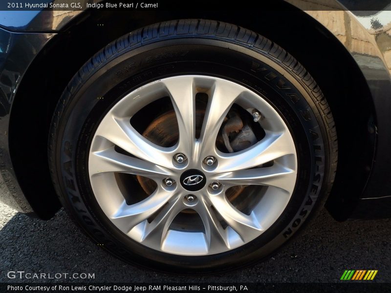Indigo Blue Pearl / Camel 2011 Hyundai Sonata GLS