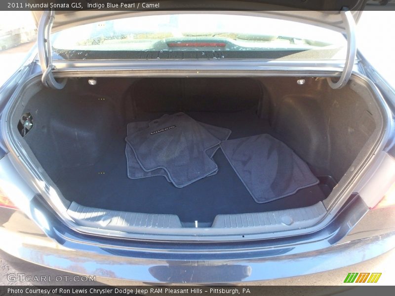 Indigo Blue Pearl / Camel 2011 Hyundai Sonata GLS