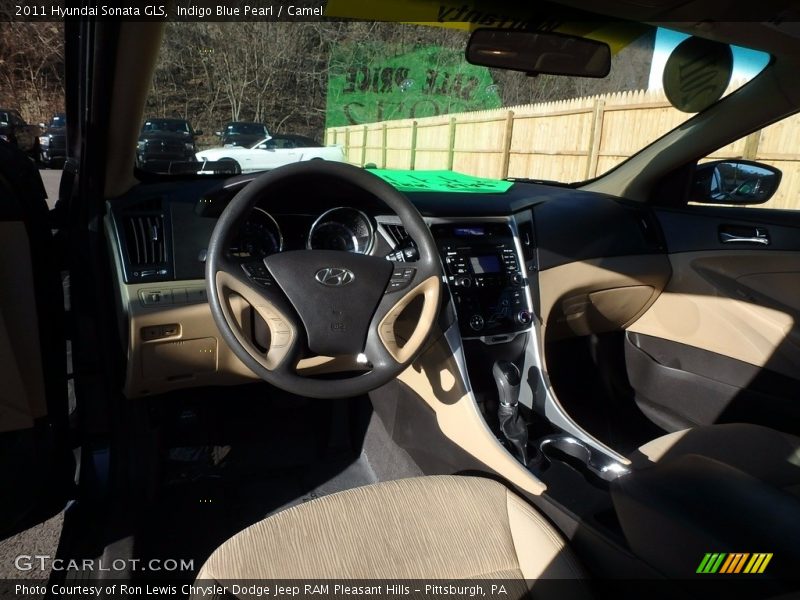Indigo Blue Pearl / Camel 2011 Hyundai Sonata GLS