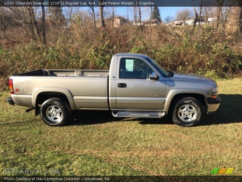 Light Pewter Metallic / Graphite 2000 Chevrolet Silverado 1500 LS Regular Cab 4x4