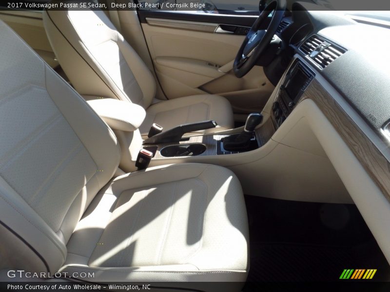 Deep Black Pearl / Cornsilk Beige 2017 Volkswagen Passat SE Sedan
