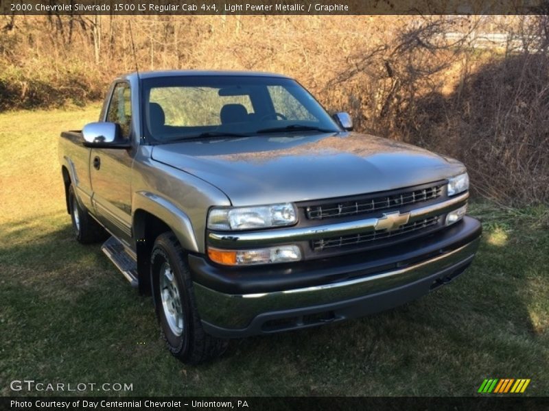 Light Pewter Metallic / Graphite 2000 Chevrolet Silverado 1500 LS Regular Cab 4x4