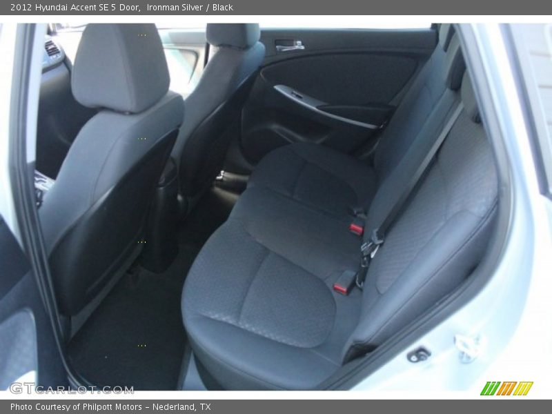 Ironman Silver / Black 2012 Hyundai Accent SE 5 Door