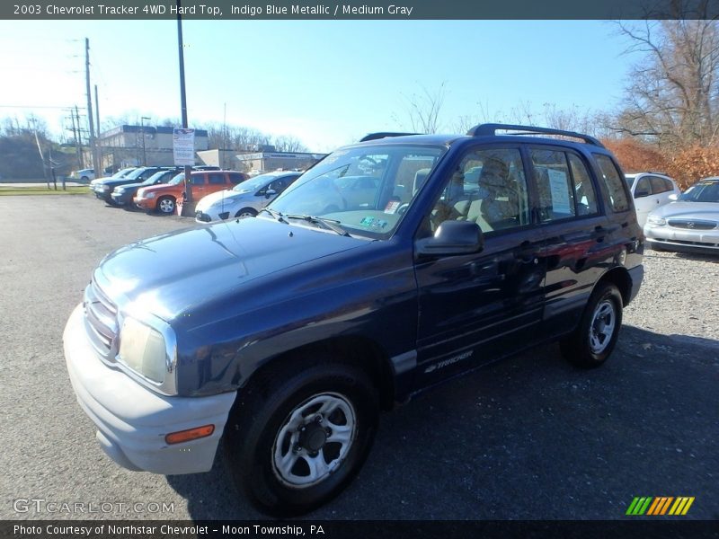 Indigo Blue Metallic / Medium Gray 2003 Chevrolet Tracker 4WD Hard Top