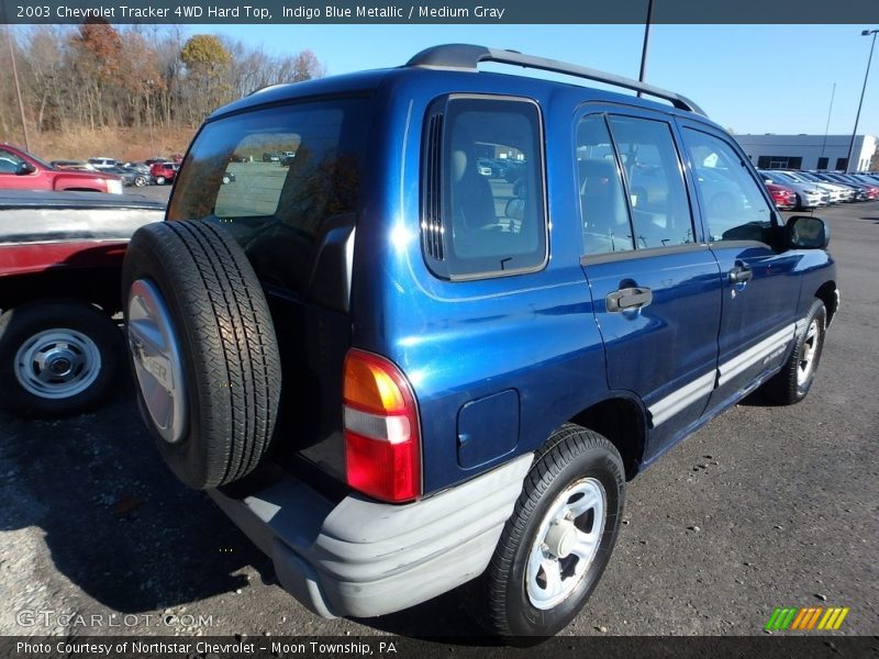Indigo Blue Metallic / Medium Gray 2003 Chevrolet Tracker 4WD Hard Top