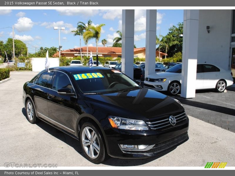 Black / Titan Black 2015 Volkswagen Passat SE Sedan