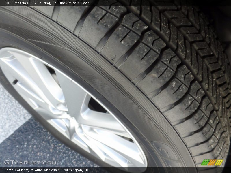 Jet Black Mica / Black 2016 Mazda CX-5 Touring