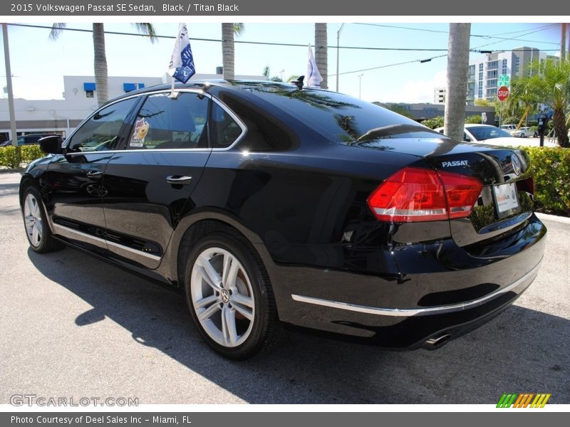 Black / Titan Black 2015 Volkswagen Passat SE Sedan