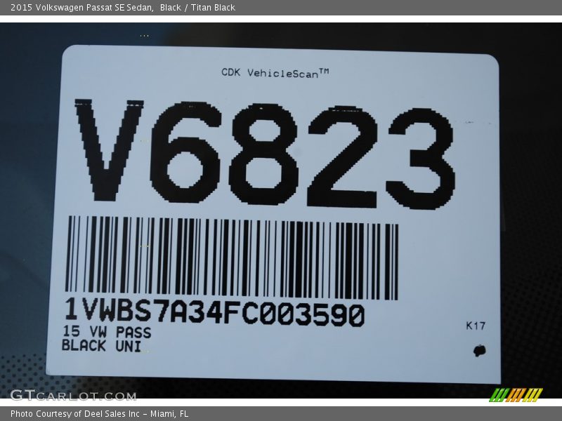 Black / Titan Black 2015 Volkswagen Passat SE Sedan