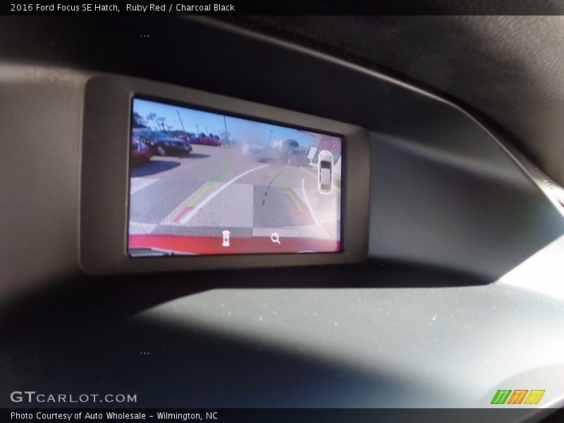 Ruby Red / Charcoal Black 2016 Ford Focus SE Hatch