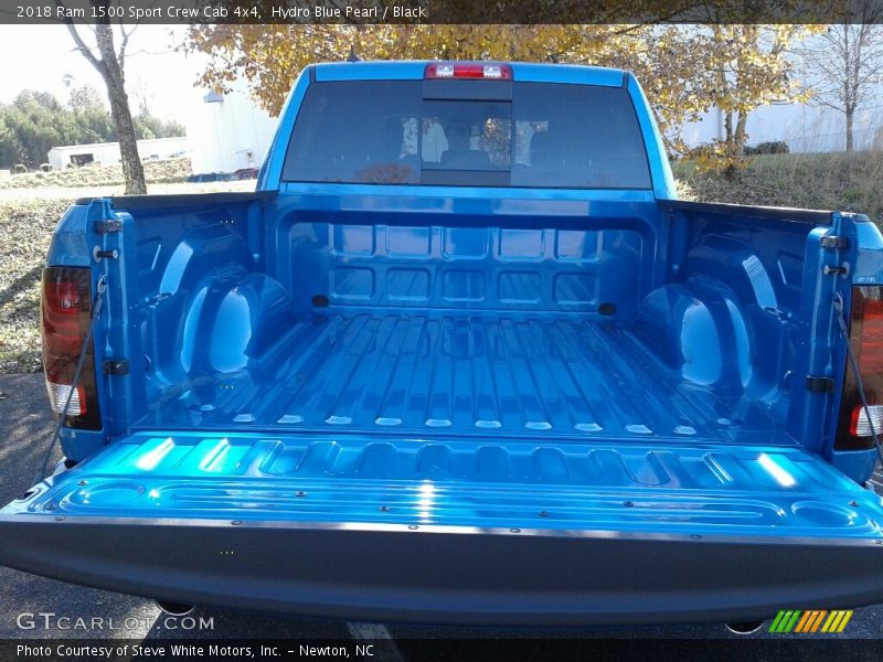 Hydro Blue Pearl / Black 2018 Ram 1500 Sport Crew Cab 4x4