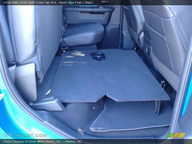 Hydro Blue Pearl / Black 2018 Ram 1500 Sport Crew Cab 4x4