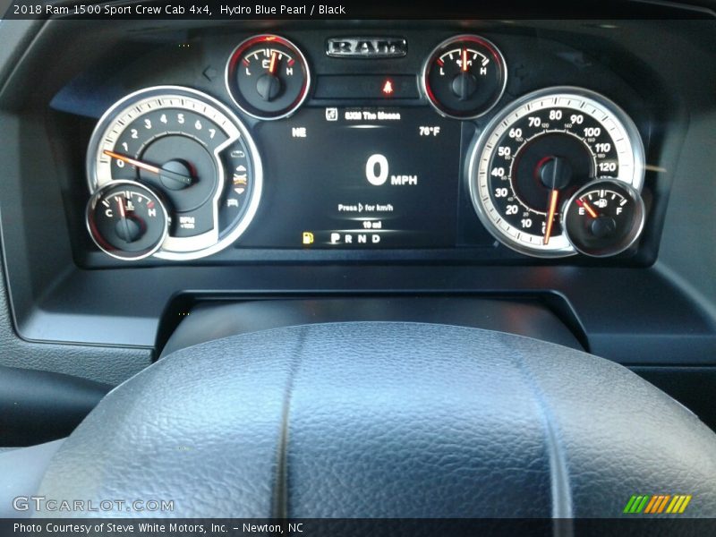 Hydro Blue Pearl / Black 2018 Ram 1500 Sport Crew Cab 4x4