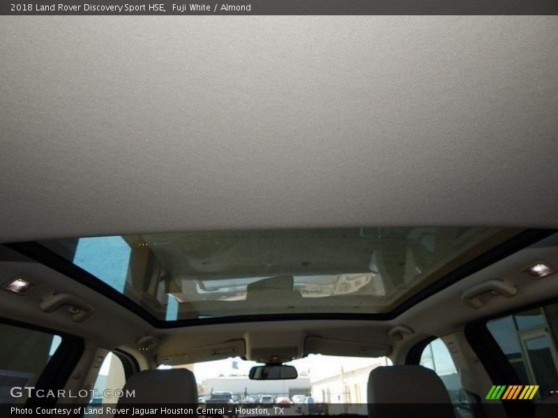 Fuji White / Almond 2018 Land Rover Discovery Sport HSE
