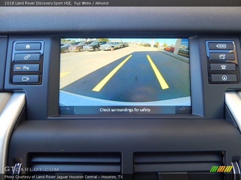 Fuji White / Almond 2018 Land Rover Discovery Sport HSE