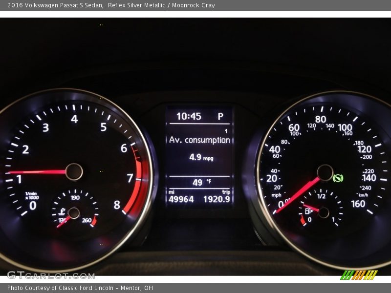 Reflex Silver Metallic / Moonrock Gray 2016 Volkswagen Passat S Sedan