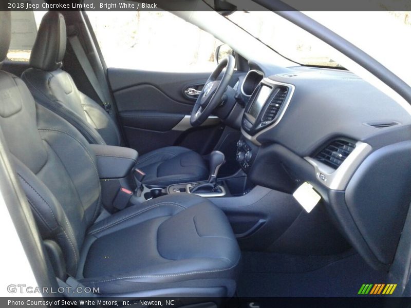 Bright White / Black 2018 Jeep Cherokee Limited