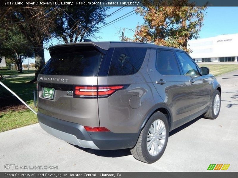 Kaikoura Stone / Vintage Tan/Ebony 2017 Land Rover Discovery HSE Luxury