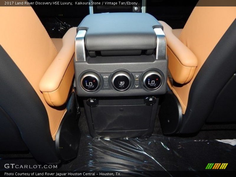 Kaikoura Stone / Vintage Tan/Ebony 2017 Land Rover Discovery HSE Luxury