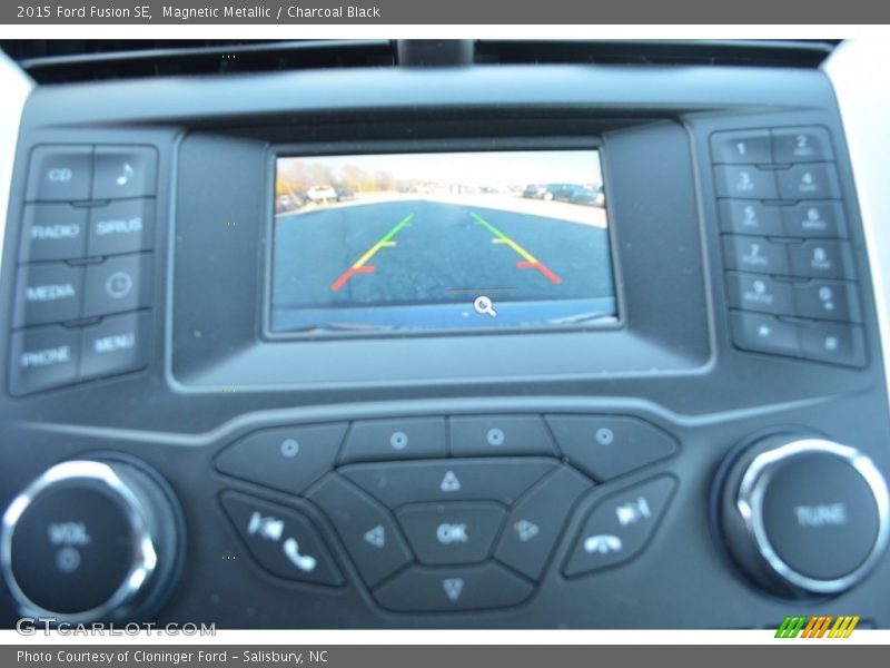 Magnetic Metallic / Charcoal Black 2015 Ford Fusion SE